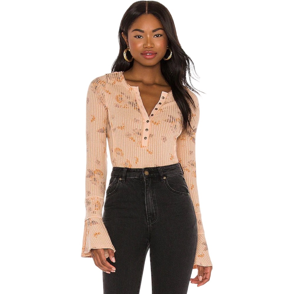 Free People "Layer Me" Floral Peach Henley Floral Ribbed‎ Top Bell Sleeve Size M